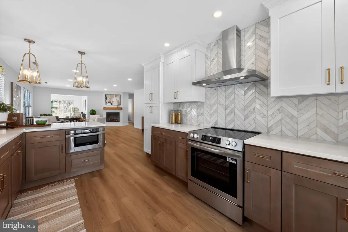 9 Avandale Ct, Mount Laurel, NJ 08054 - #1