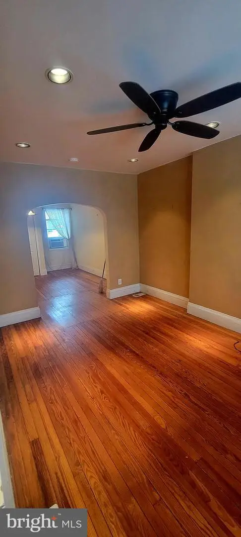 256 6th Ave, Roebling, NJ 08554 - #3