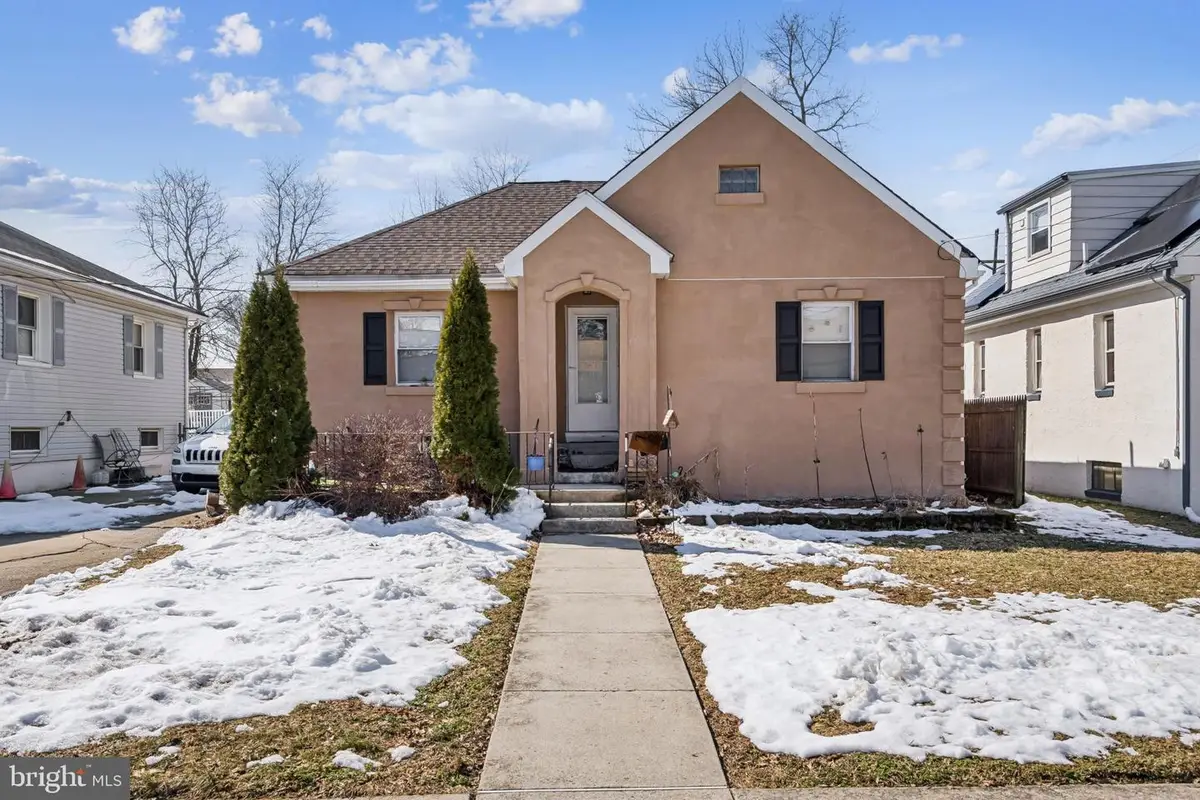 206 S Maple Ave, Maple Shade, NJ 08052 - #1