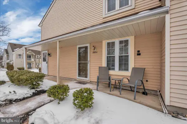 882a Scotswood Ct, MOUNT LAUREL, NJ 08054