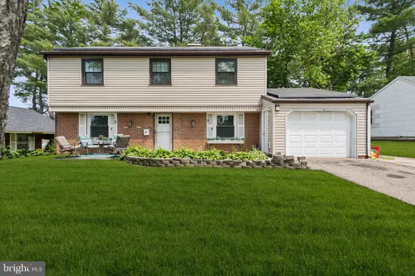 60 Pinafore Ln, WILLINGBORO, NJ 08046