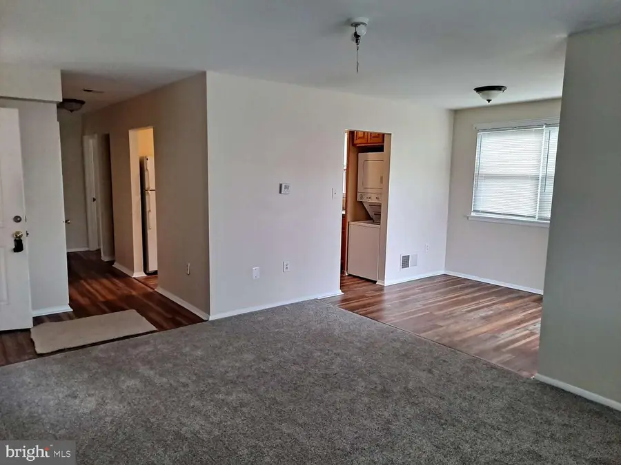 2-1 Florence Tollgate Pl, Burlington, NJ 08016 - #2