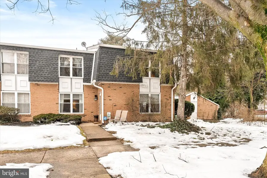 3036 Harbour Dr, Palmyra, NJ 08065 - #2