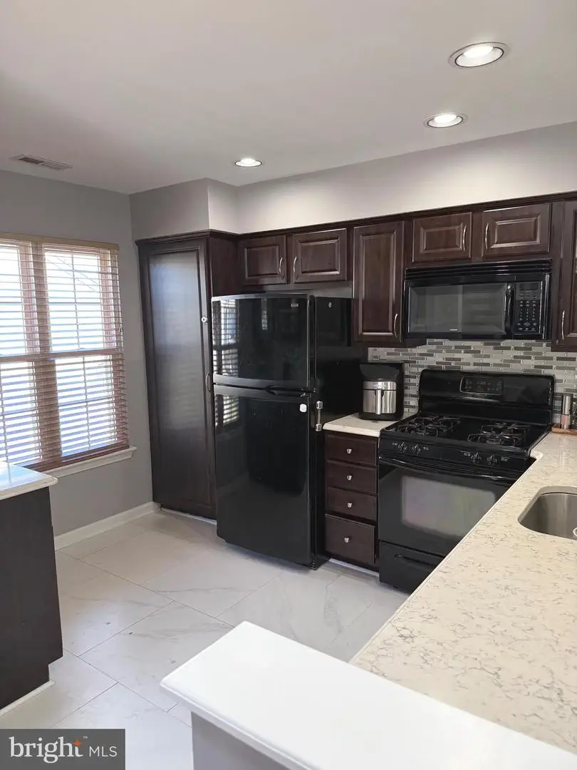 4106-b Fenwick Ln, Mount Laurel, NJ 08054 - #2