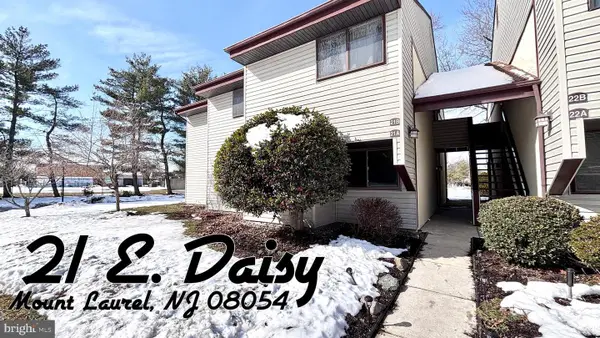 21-a E Daisy Ln, MOUNT LAUREL, NJ 08054