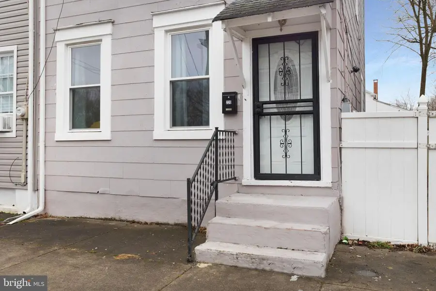 220 Garden St, Mount Holly, NJ 08060 - #3