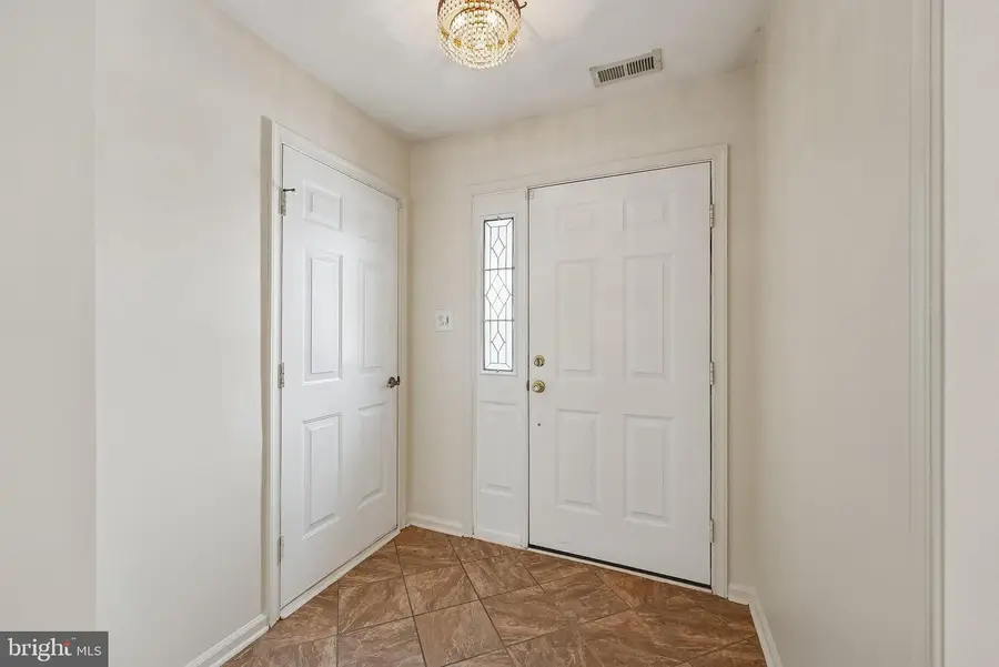 7 Drake, Mount Laurel, NJ 08054 - #2