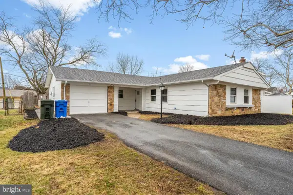 111 Hazelwood Cir, WILLINGBORO, NJ 08046