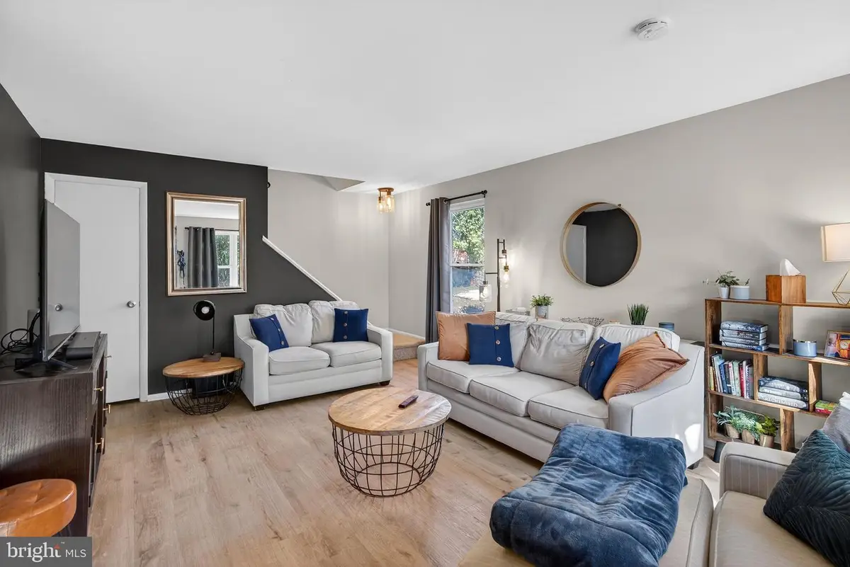 3037 Harbour Dr, Palmyra, NJ 08065 - #1