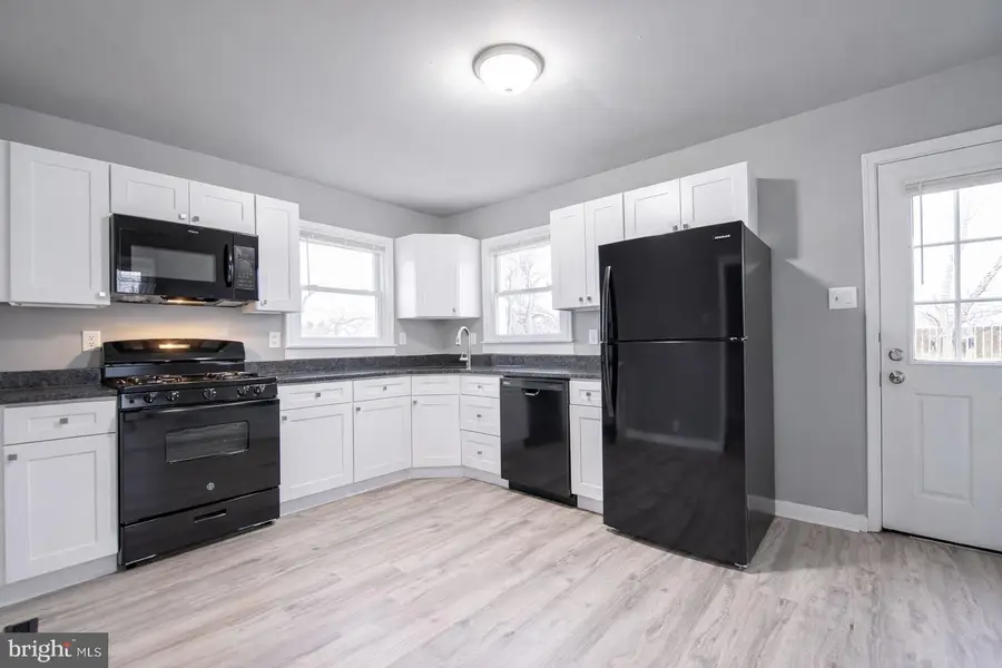 306 Progress St, Riverside, NJ 08075 - #2