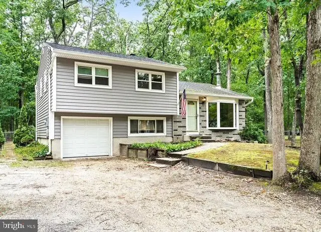 225 Maple Dr, Browns Mills, NJ 08015 - #1