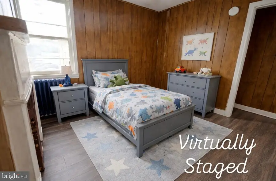 46 E Union St, Burlington, NJ 08016 - #3