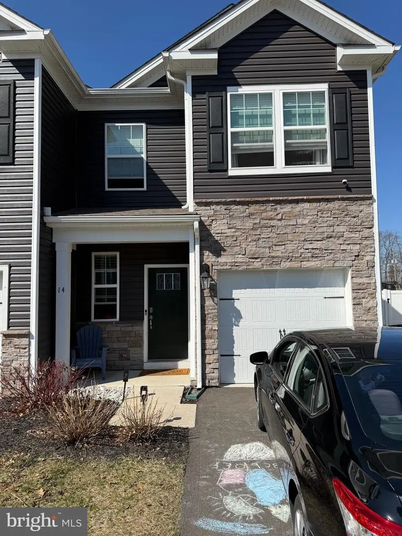 14 Peregrine Way, Burlington, NJ 08016 - #1