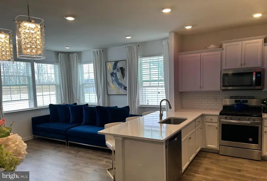 14 Peregrine Way, Burlington, NJ 08016 - #3