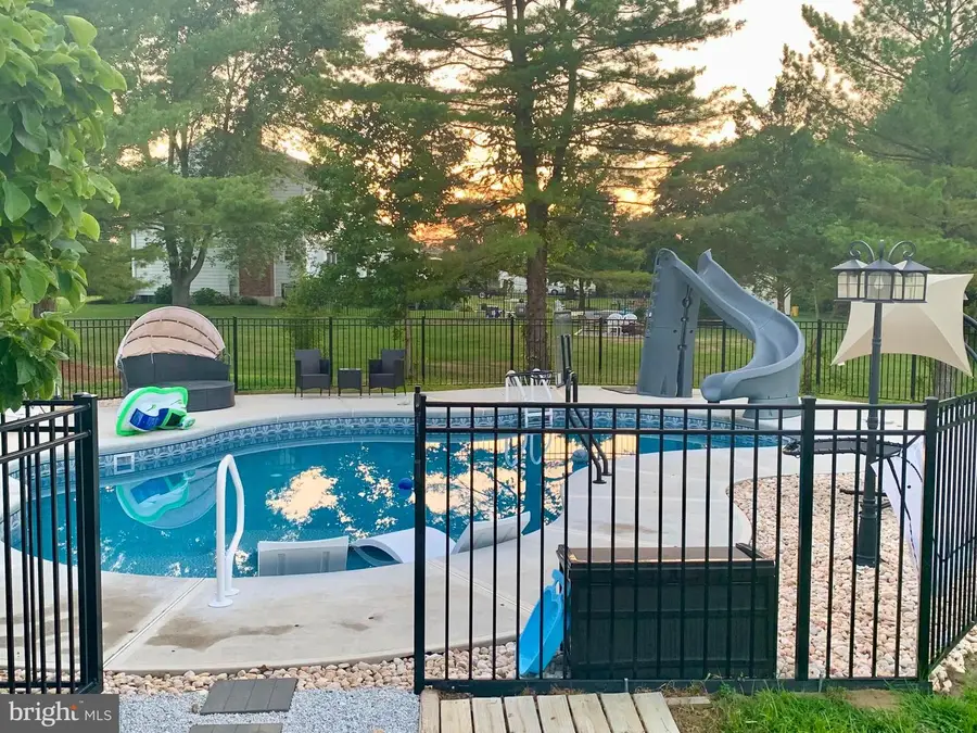 218 Heritage Dr, Columbus, NJ 08022 - #3