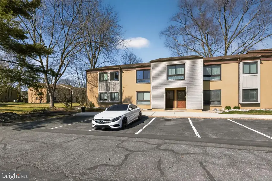 196 Hunter Ct, Marlton, NJ 08053 - #2