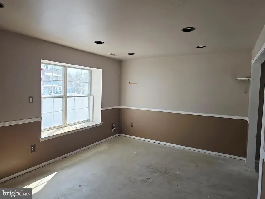 106 Banwell Ln, Mount Laurel, NJ 08054 - #3