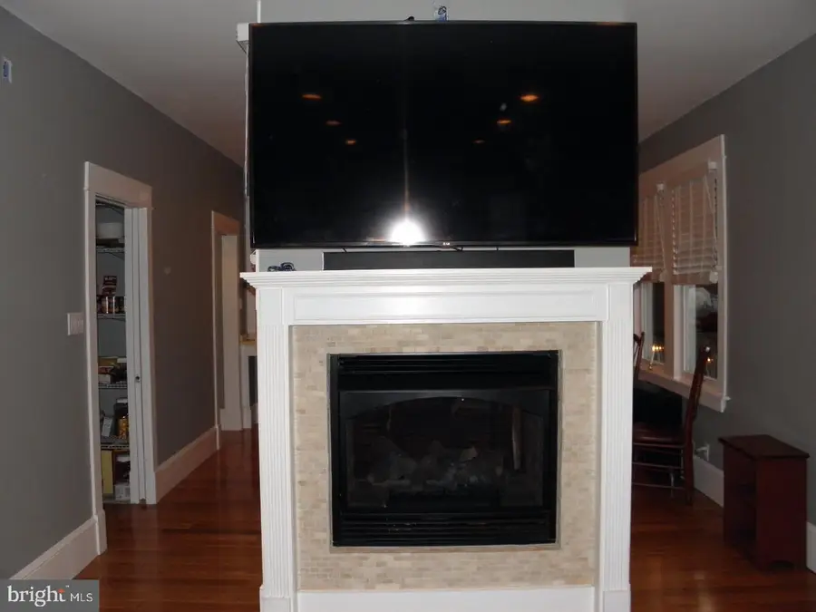 350 Elm Ave, Burlington, NJ 08016 - #3