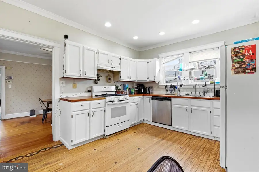 605 Broad St, Beverly, NJ 08010 - #2