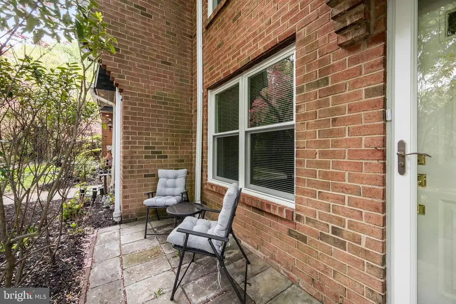 3039 Harbour Dr, Palmyra, NJ 08065 - #2