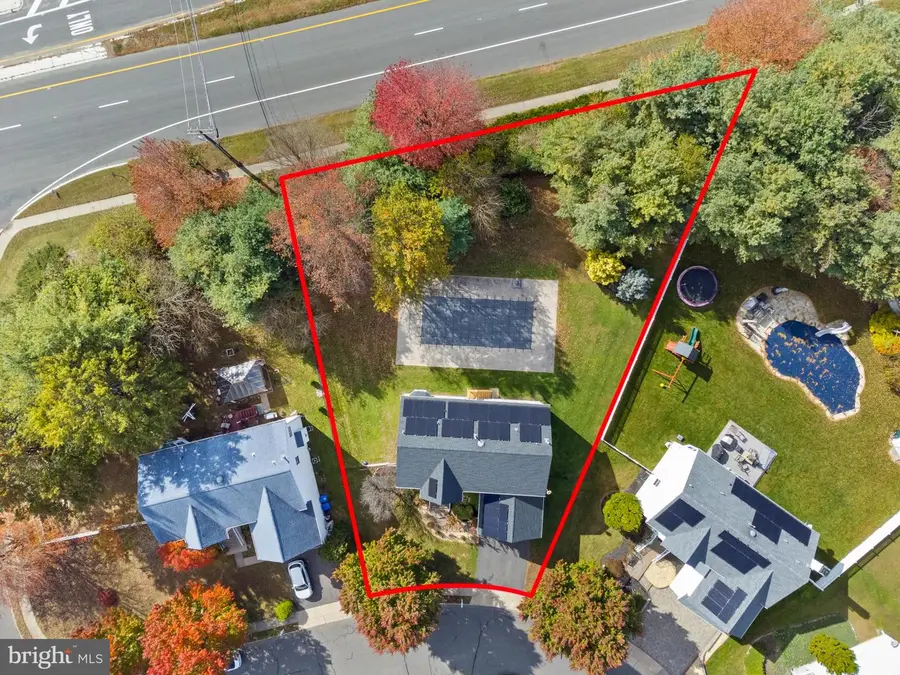 3 Jasper Dr, Columbus, NJ 08022 - #3