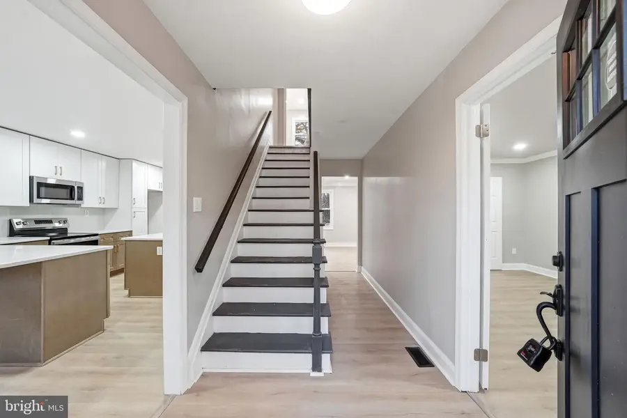 18 Waltham Dr, Tabernacle, NJ 08088 - #3