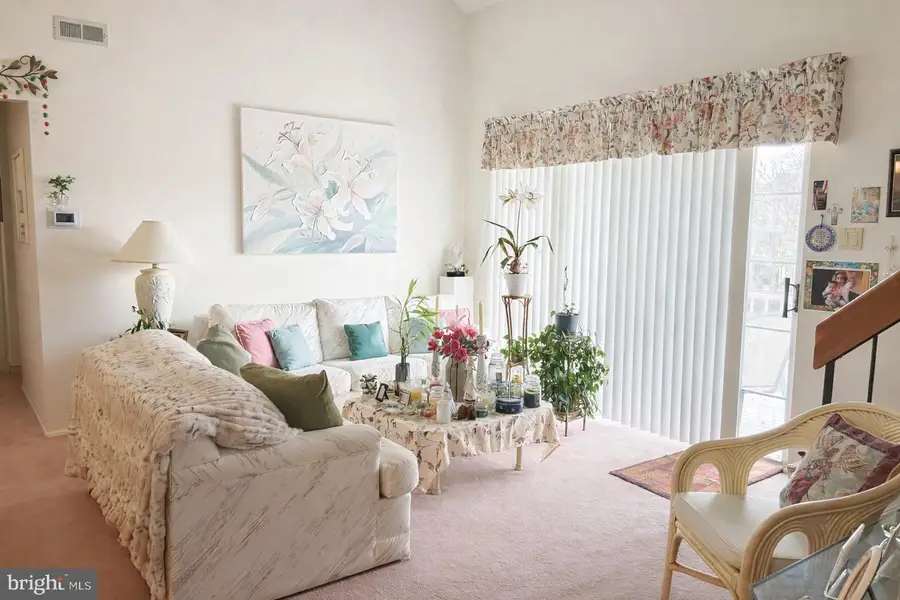 5814-b Adelaide Dr, Mount Laurel, NJ 08054 - #3