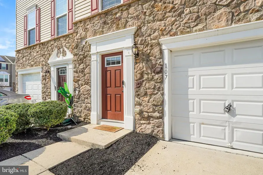 107 Benford Rd, Beverly, NJ 08010 - #3
