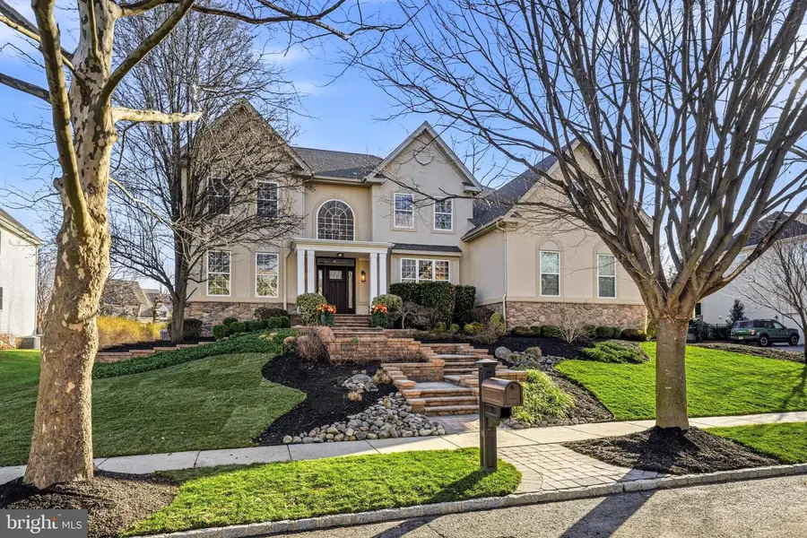 16 Windermere Dr, Moorestown, NJ 08057 - #2