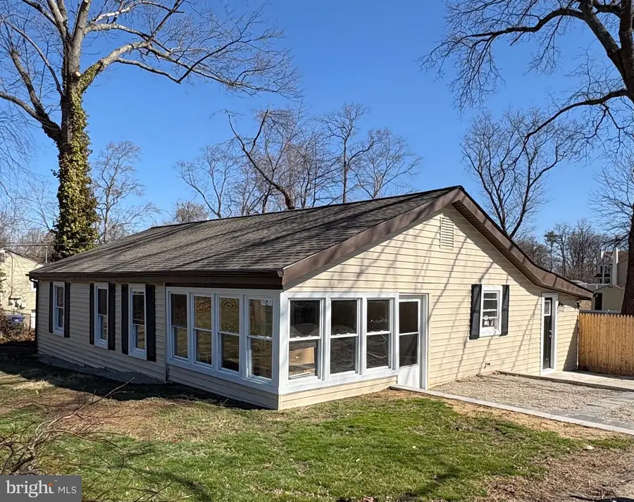 207 Pennsylvania Ave, Hainesport, NJ 08036 - #3