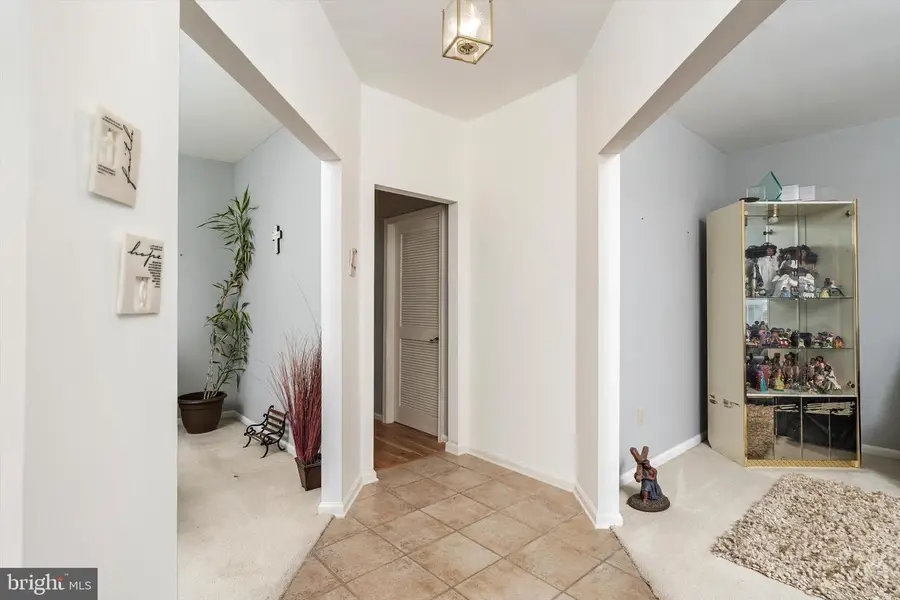 87 Horseshoe Ln S, Columbus, NJ 08022 - #3