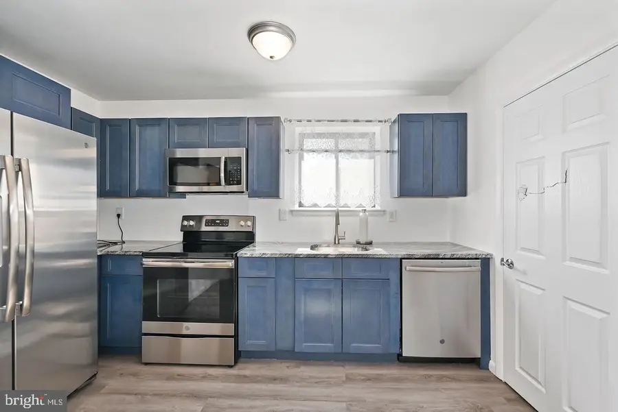 1475 Mount Holly Rd #k3, Edgewater Park, NJ 08010 - #3