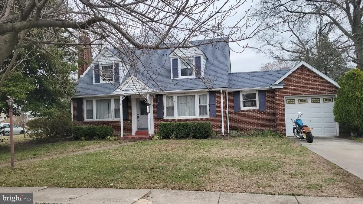 300 Lilac Ln, Delanco, NJ 08075 - #1