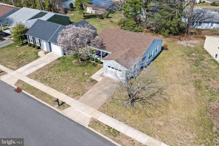 11 Buckingham Dr, Leisuretowne, NJ 08088 - #3