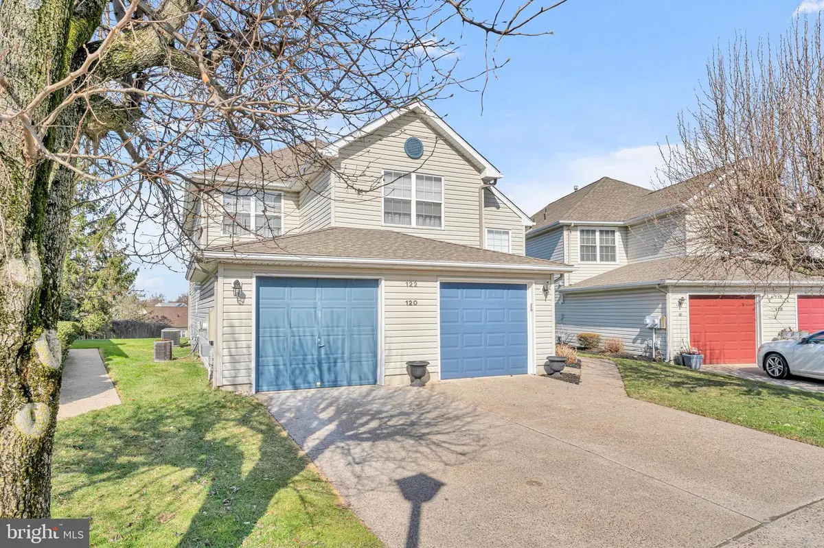 120 Alexander Rd, Beverly, NJ 08010 - #1