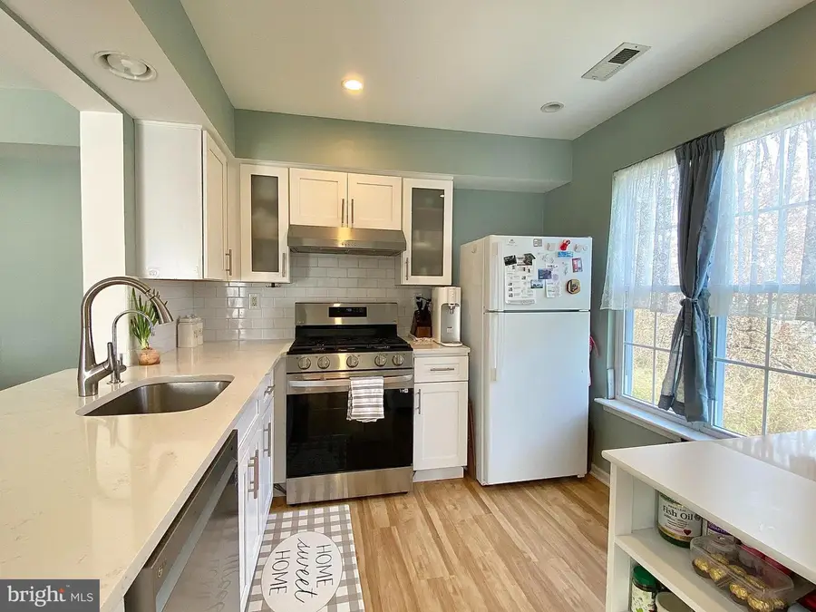 508-b Trescott Pl, Mount Laurel, NJ 08054 - #3