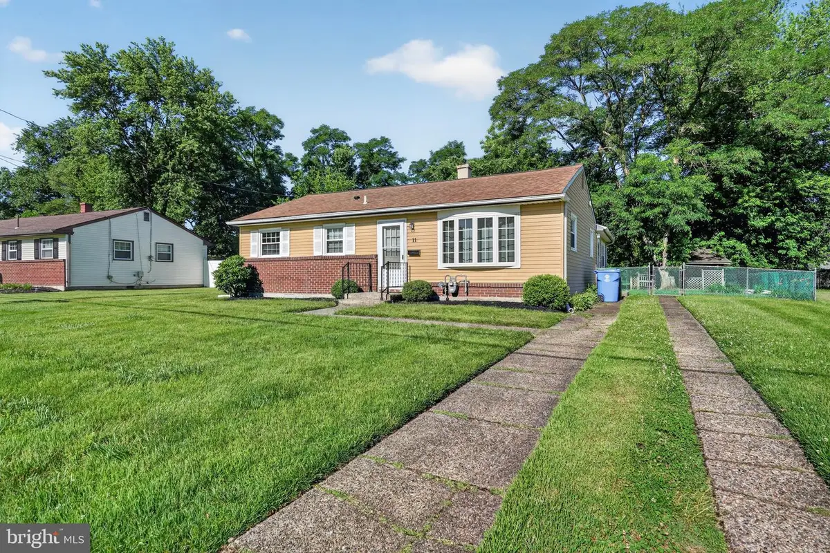 11 Walden Rd, Marlton, NJ 08053 - #1