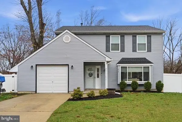 415 Acorn Rd, MOUNT LAUREL, NJ 08054