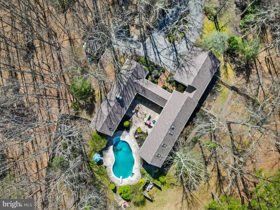 4 Ridge Ct, Medford, NJ 08055 - #3