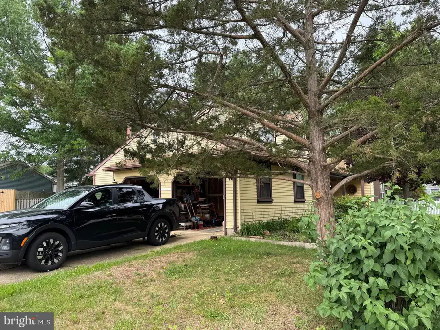110 Thornwood Dr, Marlton, NJ 08053 - #3