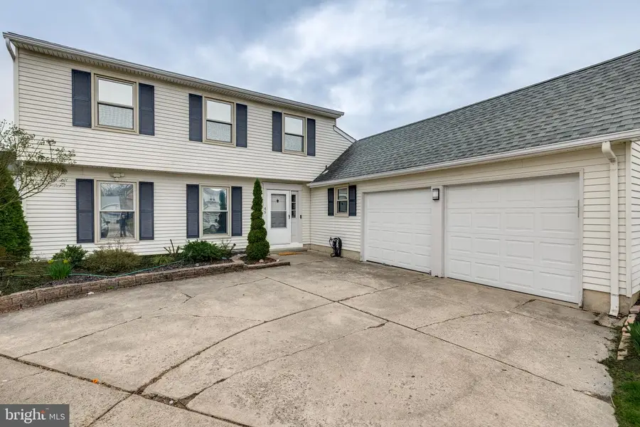 45 Stratford Ln, Mount Laurel, NJ 08054 - #3