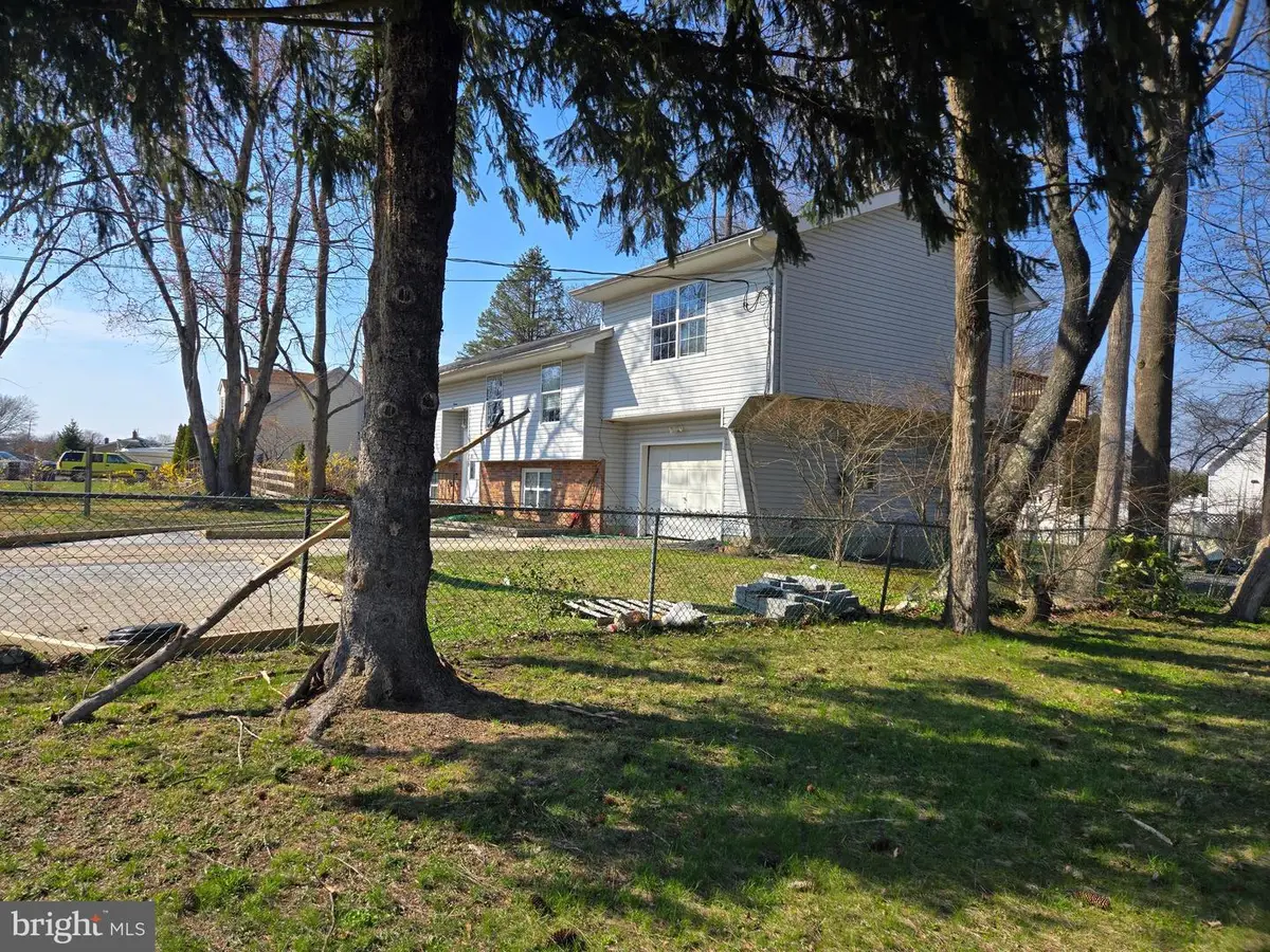 11 Hockamick Rd, Cookstown, NJ 08511 - #1