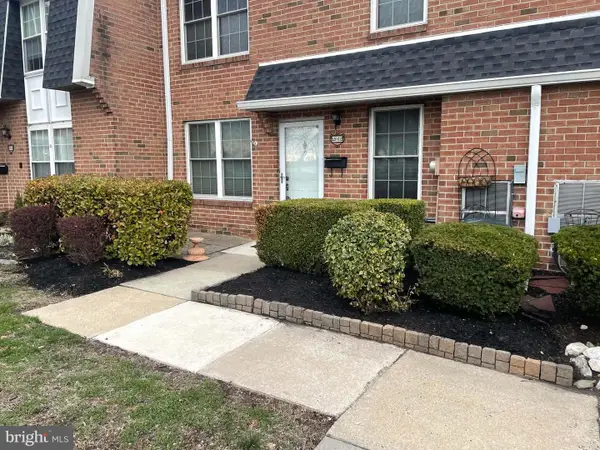 2012 Harbour Dr, PALMYRA, NJ 08065