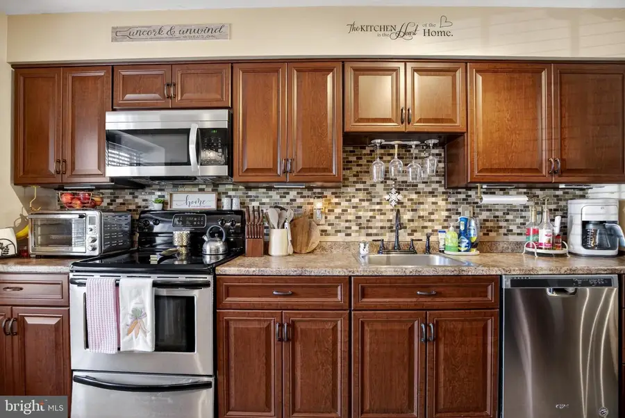 151 Crown Prince Dr, Marlton, NJ 08053 - #2