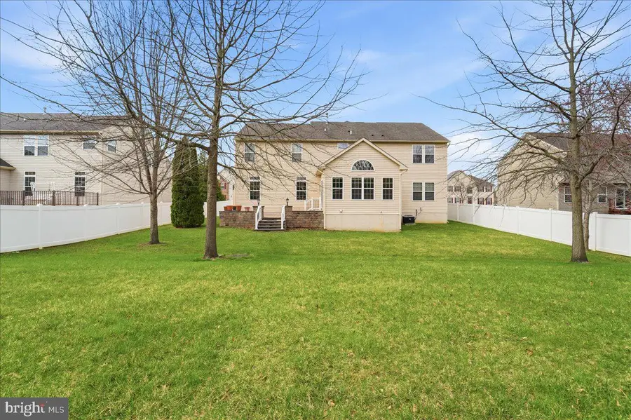 704 Varga Cir, Florence, NJ 08518 - #3