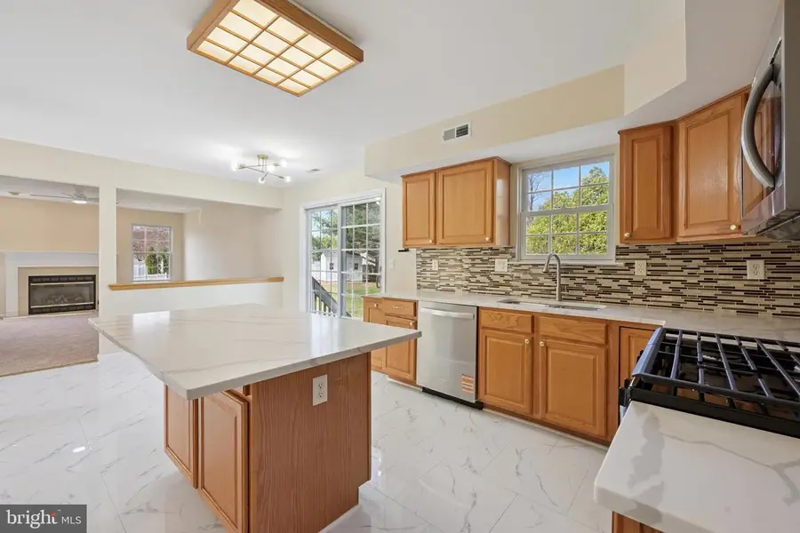 8 Toby Wells Ct, Delran, NJ 08075 - #3