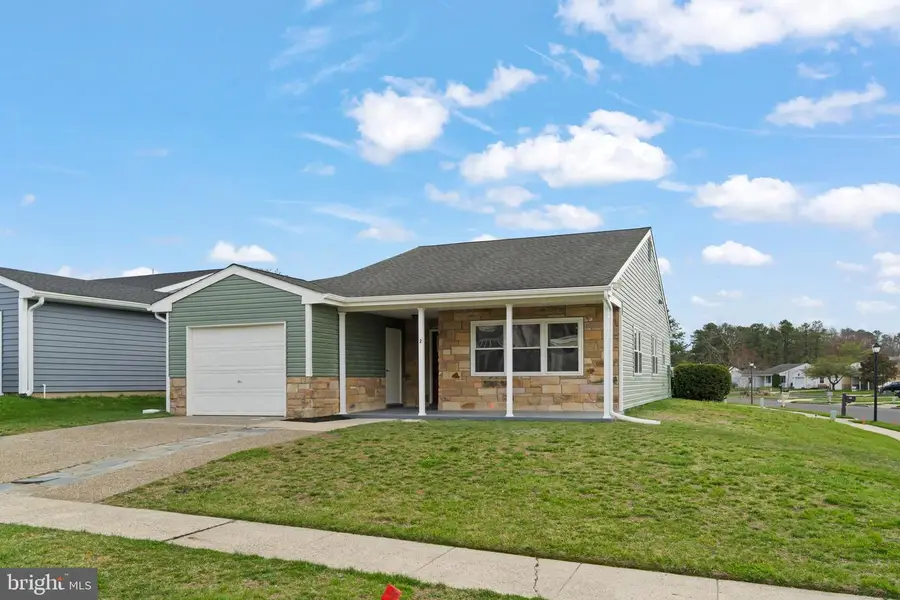 2 Farrington Ct, Leisuretowne, NJ 08088 - #2