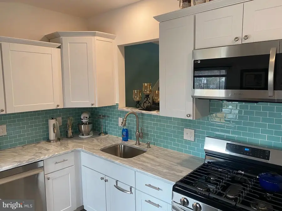 84 E Burlington St, Bordentown, NJ 08505 - #2