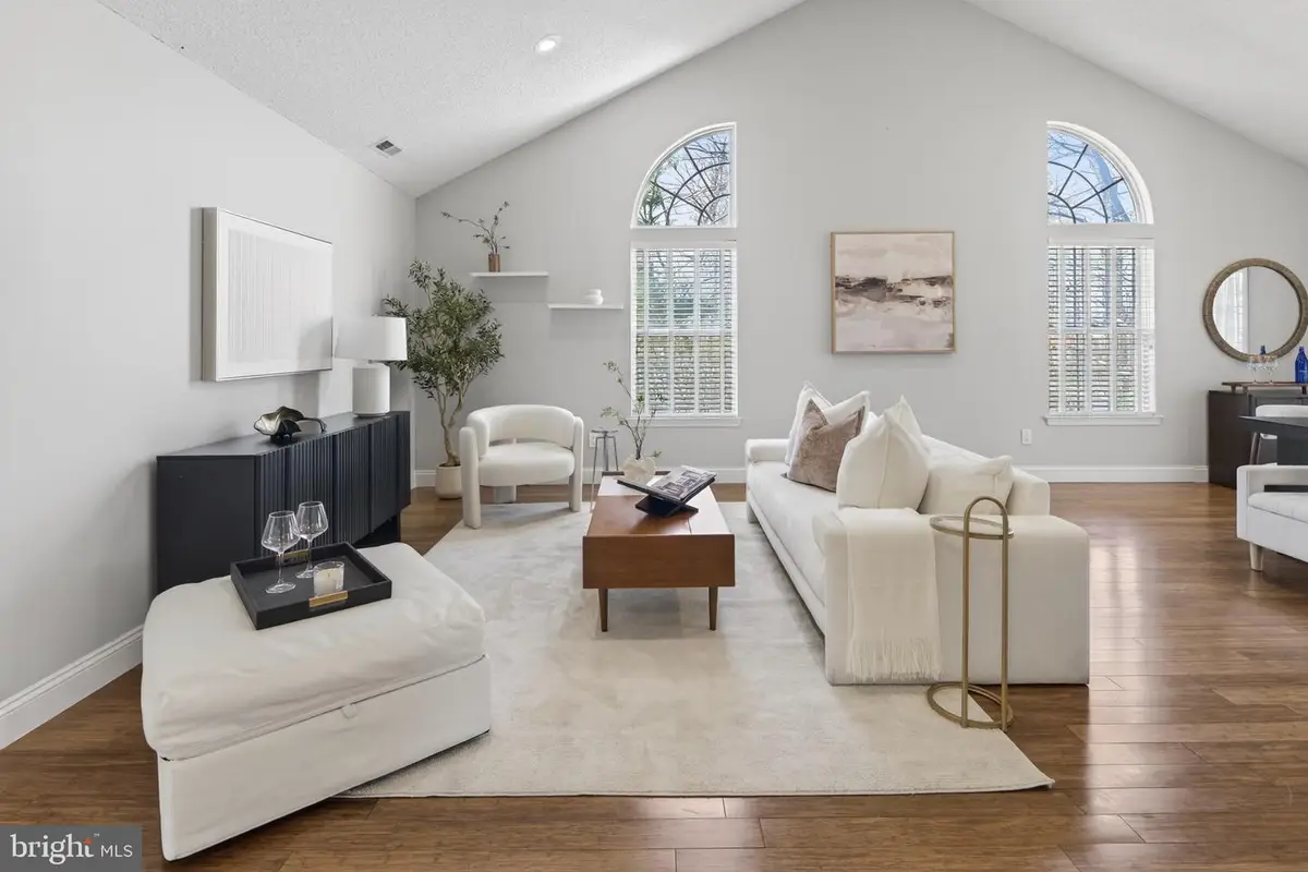 7702-b Normandy Dr, Mount Laurel, NJ 08054 - #1