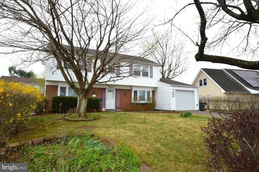 8 Holton Ln, Willingboro, NJ 08046 - #2